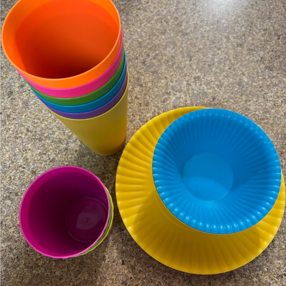 Colorful Party Cup and Plate Set